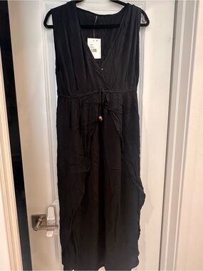 Black Sleeveless Maxi Dress with V-Neck